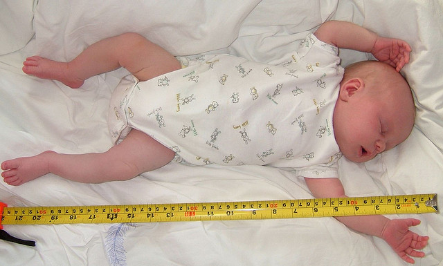 measuring-baby