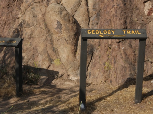 Vasquez Rocks - Geology Trail