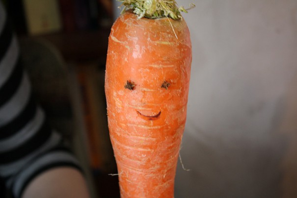 Happy Carrot
