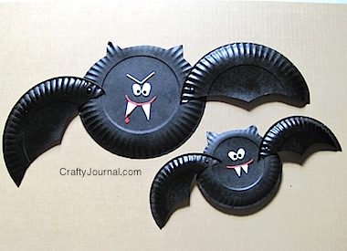 paper-plate-vampire-bats-crafty journal.com