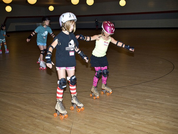 girls skating
